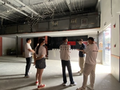 中宁装修公司|中宁民谣集酒馆设计装修项目现场勘察